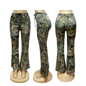 Pantalon évasé vintage à imprimé camouflage pour femme, taille élastique. Style automne.