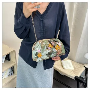Sac à bandoulière brodé de fleurs style chinois avec chaîne élégante pour mode femme été