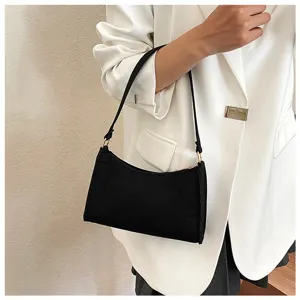 Minimalistische schwarze Schulter-Achseltasche für Damen, elegante Alltagstasche Detailansicht