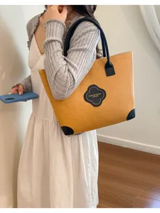 Καλοκαιρινή γυναικεία πλεκτή τσάντα ώμου casual τσάντα χειρός με χερούλια και στυλ.
