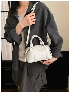Bolso Boston retro blanco para mujer, bolso de mano y cruzado con diseño de nicho coreano.