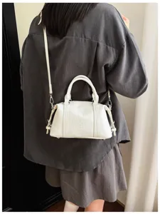Bolso de mano Boston blanco retro para mujer, elegante bolso cruzado con asas.