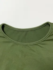 Olive green top collar detail, soft stretch fabric, classic crew neck, neat daily stitching.
