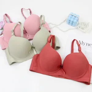 Comfortable seamless push up bra for women solid color daily wear underwear piece
