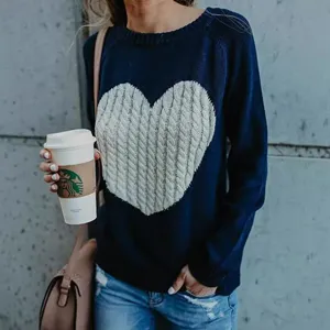 Damen lässiger langärmliger Rundhals Zopfmuster Pullover mit süßem Herzmuster für den Herbst.