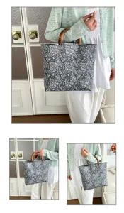 Grand sac cabas décontracté avec poignees en bambou et motif cachemire pour le quotidien.