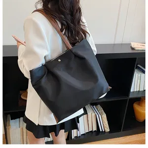 Solid color fashion versatile tote bag women large capacity casual shoulder bag daily use