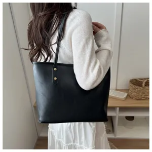 Μεγάλη μαύρη τσάντα ώμου tote, casual γυναικεία τσάντα χειρός για καθημερινή χρήση, chic.