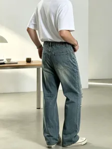 Heren used look straight denim jeans, casual losse vintage stijl broek hoofdaanzicht.