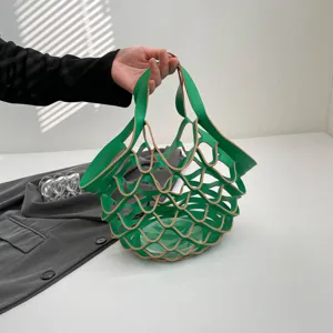 Damen Mode PU Leder Hohlnetz Handtasche Trendige Offene Eimerform Lässige Tragetasche Alltägliche Einkaufstasche Für Den Urlaub