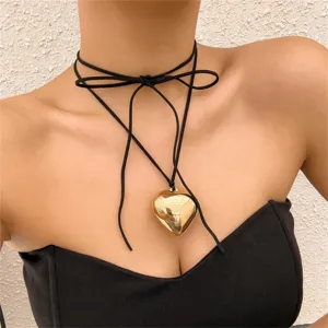 Mode Occidentale Minimaliste Alliage Métal Cœur Pendentif Ruban de Velours Nœud Papillon Collier Réglable Cordon Noir Déclaration Bijoux Collier Colliers pour Femmes Quotidien Rendez Vous Cadeau