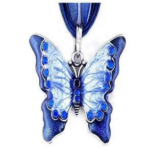 Prachtige vintage blauwe vlinder hanger ketting met emaille en strass steentjes op lint.