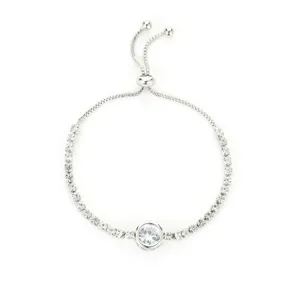 Zilveren schuif-tennisarmband met schitterende zirkonia stenen en verstelbare ketting.