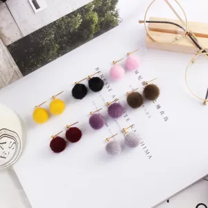 Koreaanse minimalistische herfst winter zachte pluche pompon oorbellen schattige oorbel