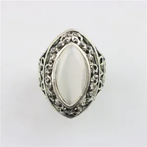 Vintage Zilver Marquise Witte Steen Holle Ring Gotische Mode Statement Vinger Sieraad