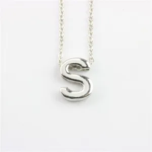 Zilveren letter S hanger ketting, minimalistische sleutelbeen ketting voor dames.