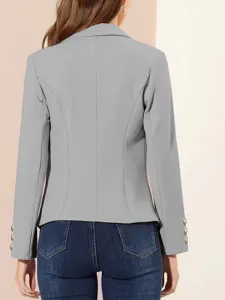 Vista posterior detalle de la chaqueta blazer slim gris con botones, color sólido.
