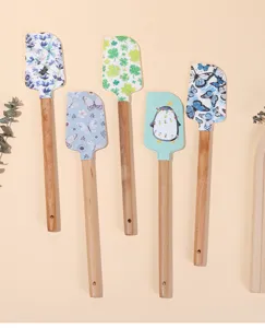 Silicone spatula set with wooden handle baking scraper cake cream butter spatula kitchen tool