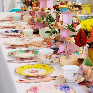 Vintage floral paper plates 17.5cm disposable wedding party tableware elegant tea set decor