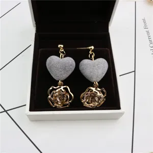 Sweet plush heart and hollow rose zircon drop earrings, elegant gold-plated daily jewelry.