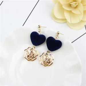 Sweet Plush Heart Cutout Rose Rhinestone Drop Earrings Fashion Elegant Alloy Dangle Earrings For Women Jewelry Gift