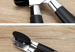 Detailaufnahme des manuellen Dosenöffners aus Edelstahl mit ergonomischem Griff für einfache Bedienung.