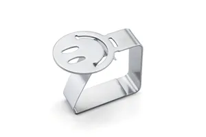 Dettaglio clip per tovaglia in acciaio inox, supporto fissaggio tavolo smiley.