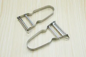Stainless steel fruit and vegetable peeler dual-pack detail shot for kitchen cooking.