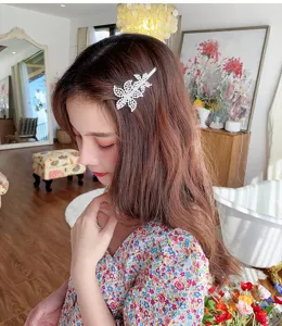 Pince a cheveux fleur en strass pour femmes epingle scintillante accessoire mignon