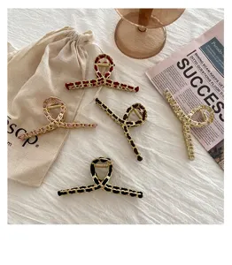 Elegant metal chain velvet hair claw clips chic fashion hair accessories for women girls detail view