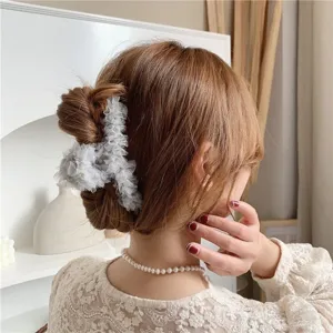 Pince à cheveux élégante en dentelle grise coréenne pour femmes coiffure relevée vue principale