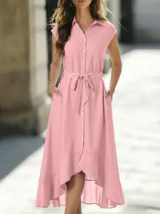 Sommer lässiges rosa ärmelloses Hemdkleid mit Gürtel, eleganter Streetstyle-Look.