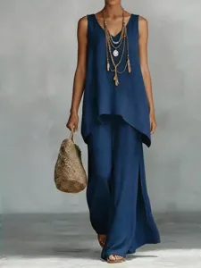 Boho blue sleeveless v-neck top and wide leg pants set, casual summer outfit details.