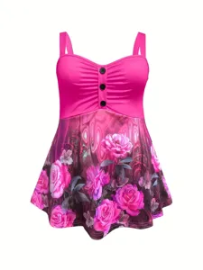 Detailaufnahme eines großen floralen Tankini-Tops mit Raffung und schicken Knöpfen.