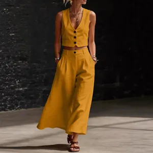 Completo casual da donna estivo con gilet corto scollo V e pantaloni larghi a vita alta