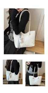 Korean fashion large capacity tote bag for women, stylish star pattern commuter shoulder bag.