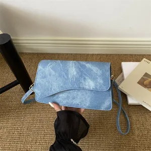 Dames Stijlvolle Okseltas Vierkante Crossbody Schoudertas Denim Kunstleer Portemonnee Trendy Licht Kleine Handtas Voor Zomer Dagelijks