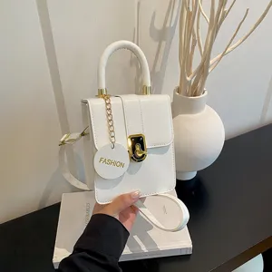Eenvoudige Casual Crossbodytas voor Dames PU Leer Kleine Vierkante Tas Met Metalen Sluiting Zomer Populaire Telefoontas