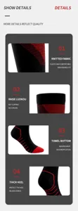 Calze a compressione sportiva professionali per uomo e donna, nere con dettagli a righe rosse.