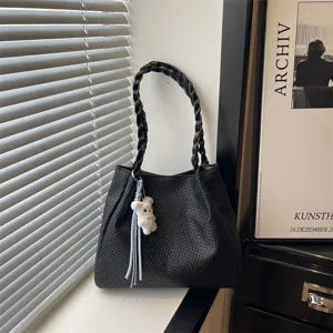 Black woven shoulder bag large capacity daily commute casual tote bag with cute bear charm.