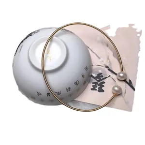 Eleganter 14K Gold Filled Drahtarmband mit natürlichen Süßwasserperlen für Damen Geschenk.
