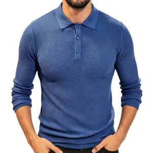 Heren polo met lange mouwen in blauw wafelbreisel voor een casual herfststijl