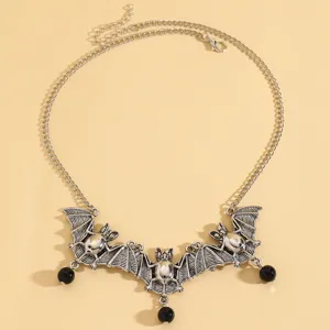 Gothic vleermuis ketting met drie hangers en zwarte kralen voor Halloween geschenk