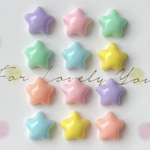 Dijes de estrella en resina pastel para manualidades de fundas y pinzas