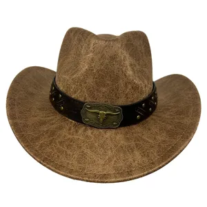 Cappello da cowboy vintage in ecopelle screpolata con fascia borchiata e fibbia a toro