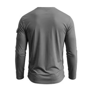 Gedetailleerd achteraanzicht van een grijs herenshirt met lange mouwen en armzak