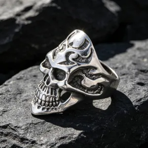 Vintage gothic punk skull ring for men in antique silver stainless steel