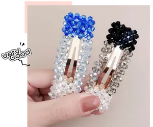 Kristalen haarspeld detail, glinsterende strass clip, elegante geometrische haaraccessoire