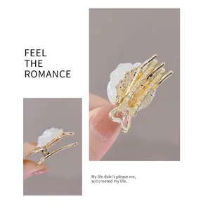 Mini floral hair claw clip cute metallic shark clip for women and girls daily styling