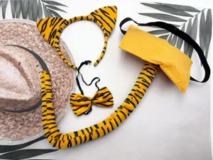 Tiger Kostüm Set mit Haarreif, Schwanz und Fliege, ideal für Halloween Party und Verkleidung.